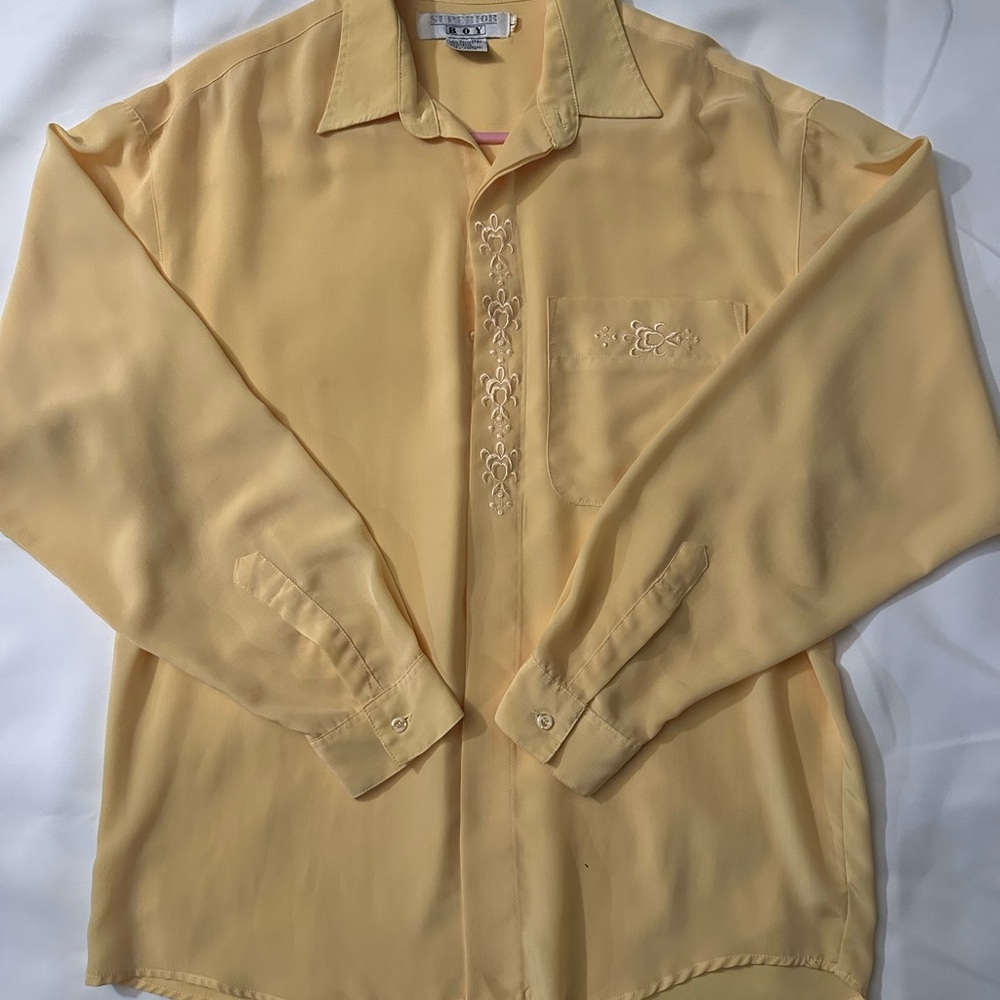 Elegant Yellow Men's Button Down Shirt